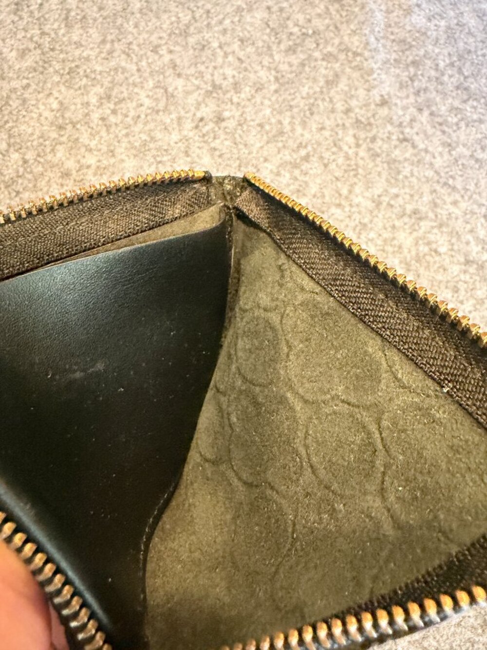 Comme des Garçons Embossed Leather Zip Wallet Black Made in Spain Designer - Picture 7 of 8